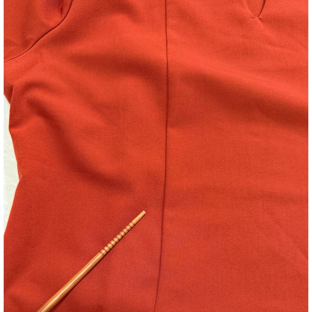 Mandala Women's Rust Orange V Neck Scrub‎ Top With Pockets Size Small Nursing - Picture 8 of 9